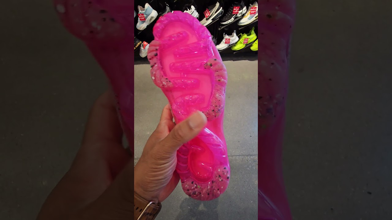 Footlocker POV #3: Nike Air VaporMax 2021 Flyknit in Hyper Pink / Don Alpha Cleat SKU: DZ5195-600