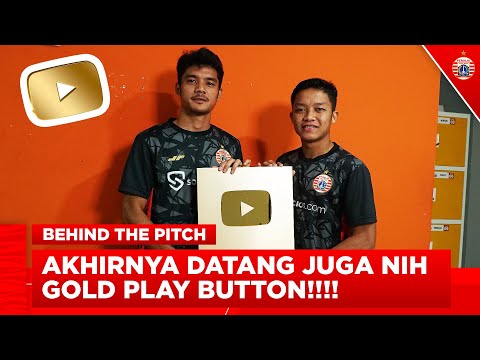 WELCOME! UNBOXING GOLD PLAY BUTTON! Rio Fahmi &amp; Aji Kusuma Jadi Orang Pertama!