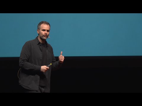TEKNOLOJİK KIRILMALAR VE YAPAY ZEKÂ ÇAĞI | Fatih Mustafa Çelebi | TEDxHisar School Youth Episode cover
