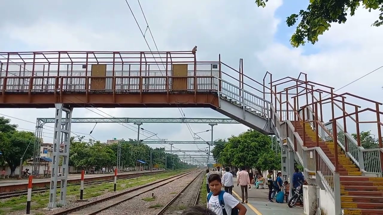 Baraut Railway station Full Details 