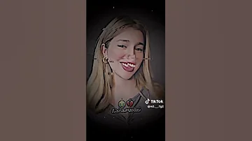 نارو تغني قلت بلكي يحس بيا 