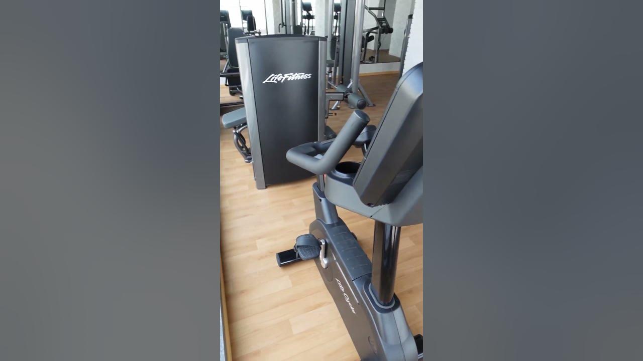 life-fitness-gym-at-baashyaam-plutus-residence-in-adyar-chennai-life