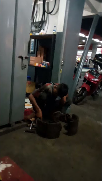 Mekanik kita edisi #Lembur