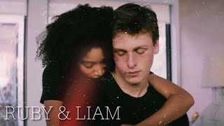 Ruby & Liam - Run to you/Lovely [The Darkest Minds] Resimi