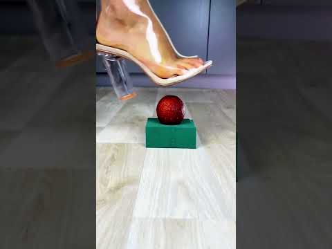 Pretty high heels crush random things