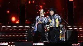 The Corner Table & We Aren't Even Relatives 🎶 Los Tigres del Norte Live from the Colón Fair, Qro