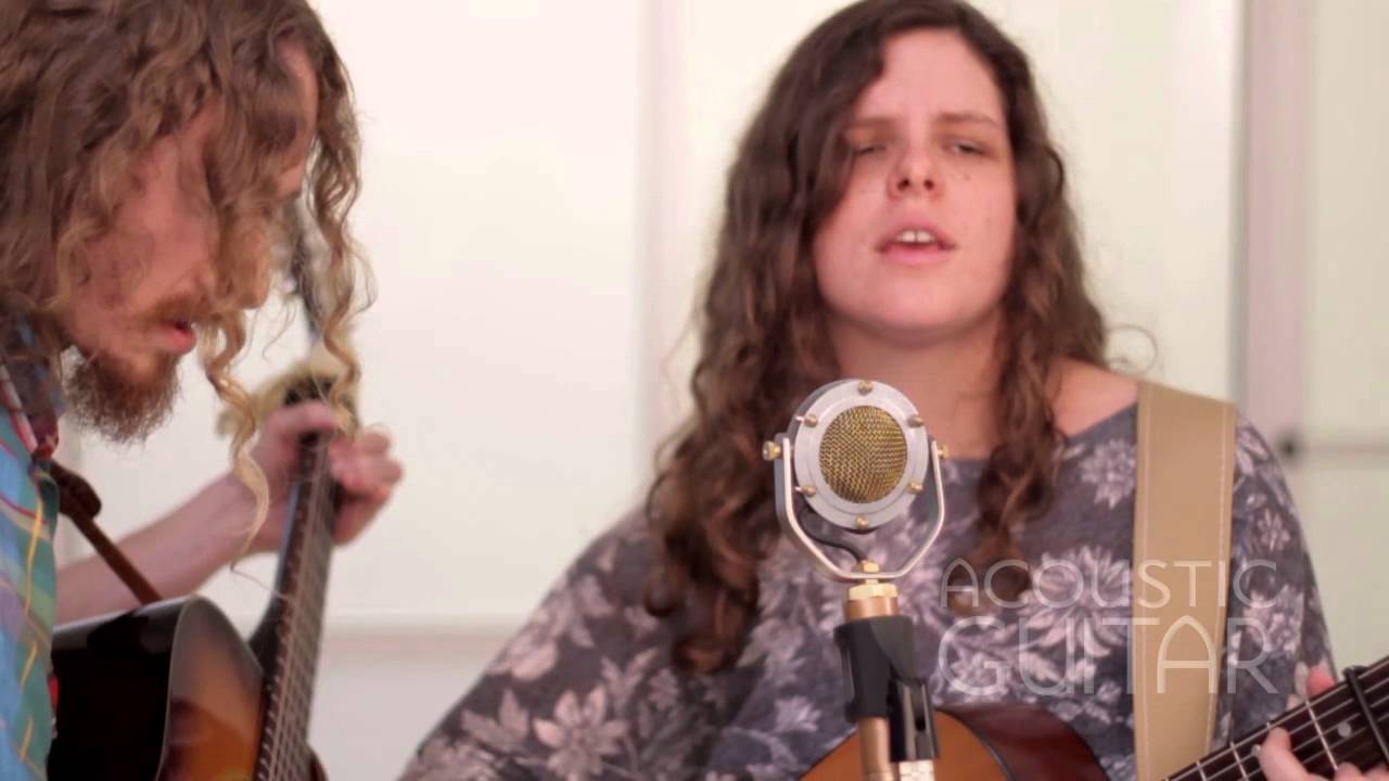 Acoustic Guitar Sessions Presents Quiles & Cloud