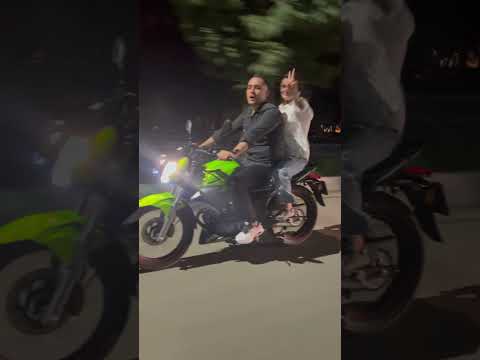 دلا دیوانگی کن دیوانگی هم عالمی دارد ارایشگر دیوانه فان لذت کرمانشاه