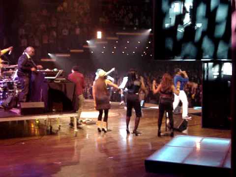 tobyMac - Funky Jesus Music feat. Beckah Shae backstage at 2010 Doves