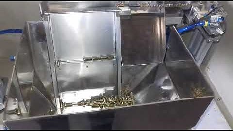 step feeder for screw feeding by motexo