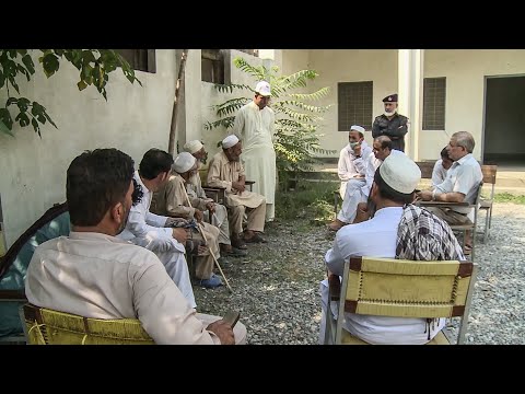 🇦🇫 اللاجئون الأفغان في باكستان يأملون تحقيق السلام في بلدهم