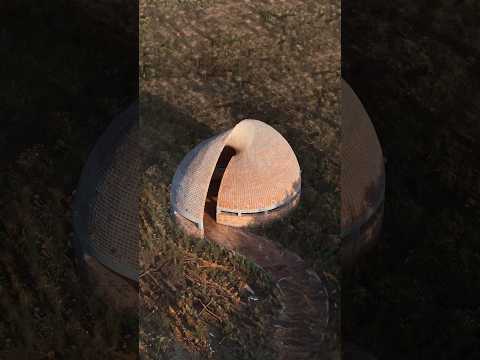 اجمل مبنى طوب احمر هتشوفه في حياتك