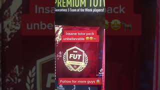 Futgoat04 packs son from the premium totw pack 🤩🤩