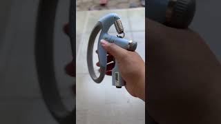 Champs hanggrip 10 - 100 kg hand grip fitness aid for arm muscles #champs #handgrip #muscle Champs hanggrip 10 - 100 kg hand grip fitness aid for arm muscles #champs #handgrip #muscle