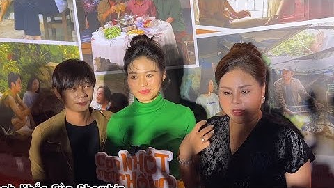 Trong buổi họp báo Lê Giang nhắc đến đám cưới con gái Lê Lộc, kêu nhà báo hỏi Lê Lộc với Tuấn Dũng