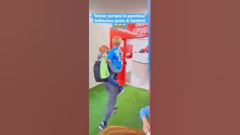 “Mister portami in panchina!” Bellissimo gesto di Spalletti 😍😍😍 #forzanapolisempre