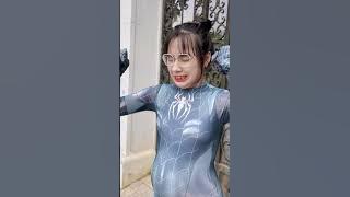 Spider Girl is Pregnant With A Spider Model, Making The Bad Guys Mistaken #shorts #spiderman