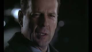 Scene from The Sixth Sense (1999)