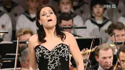 Maria Wiegenlied (Max Reger) (Genia Kuhmeier).avi