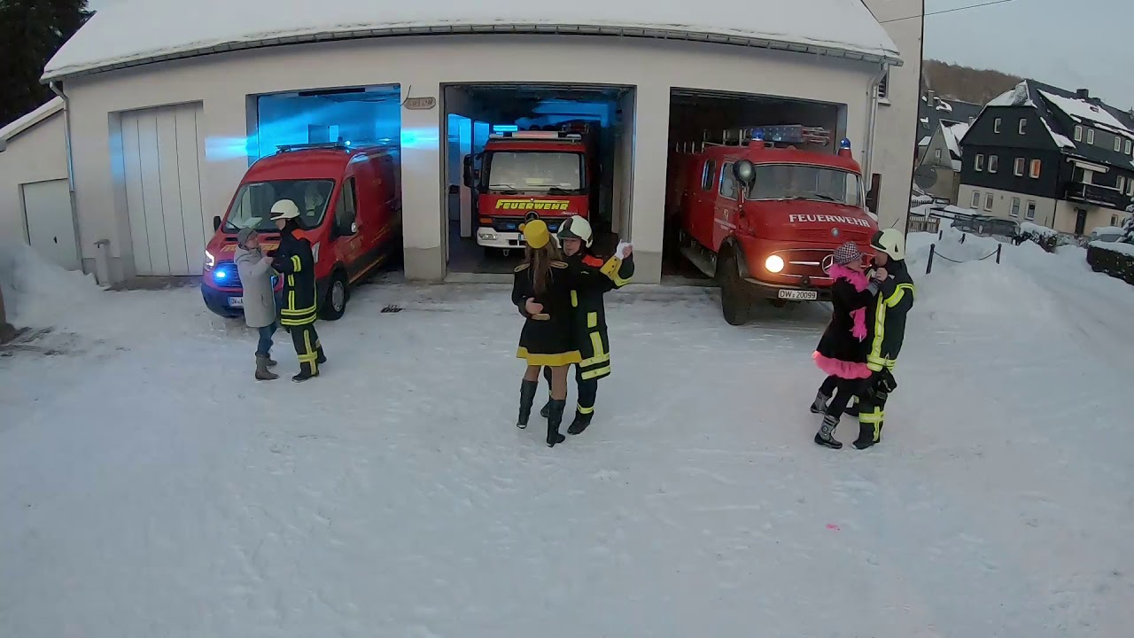 Der 71. digitale Prinzenwalzer des Ski- und Eisfaschings: Einsatz für die Feuerwehr Geising