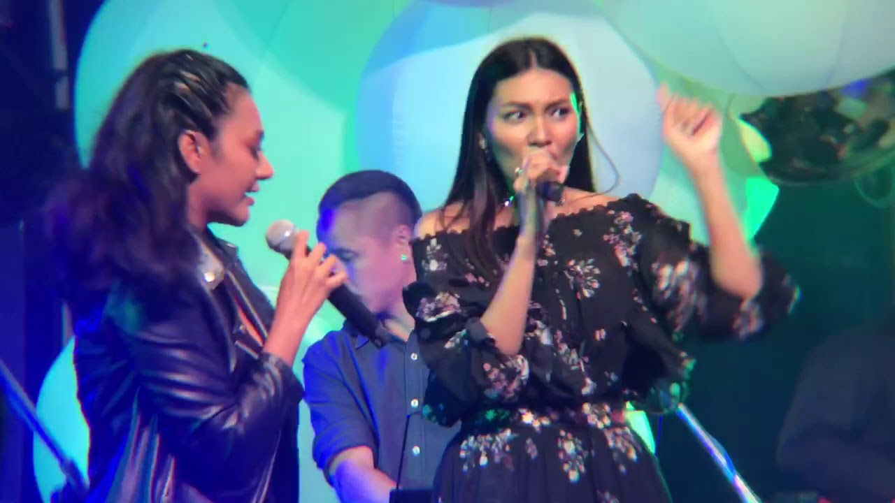 “New Rules & Bang Bang” - แก้มเกศ   @ChangParagon