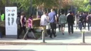 Google keeps Saudi app that limits travel by women screenshot 3