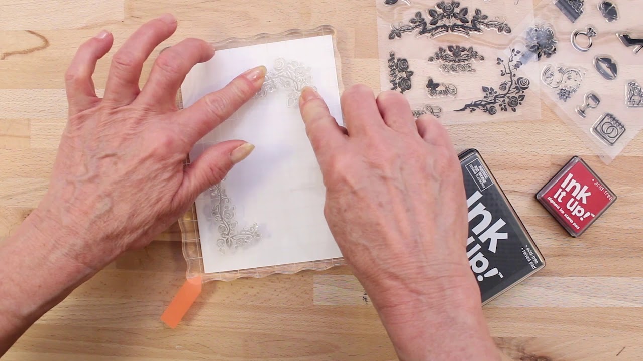 New Zo gebruik je clear stamps met een acryl stempelblok - iHobby