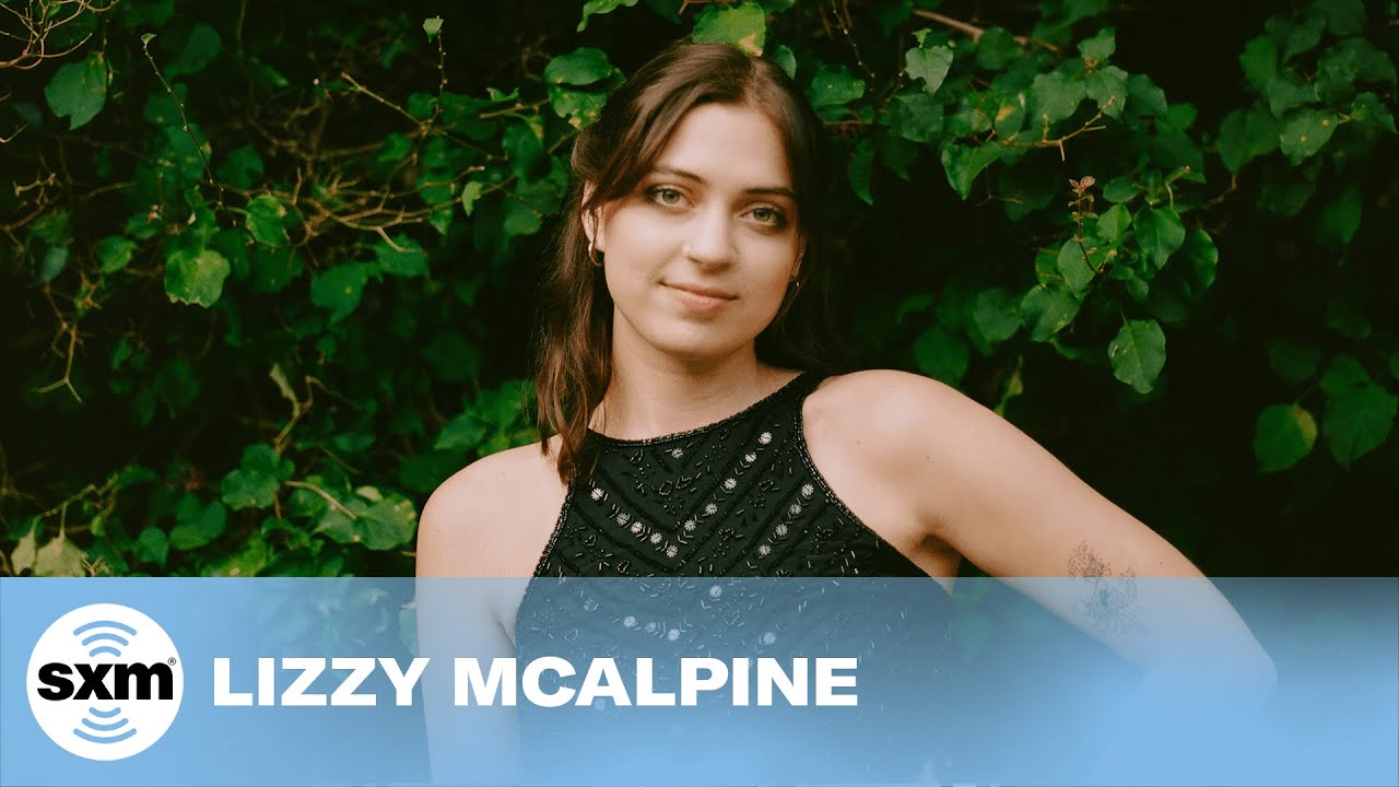 Lizzy McAlpine – Ceilings [LIVE @ SiriusXM] | Next Wave Vol. 5