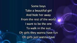 Miley cyrus - girls just wanna have fun, lyrics in video