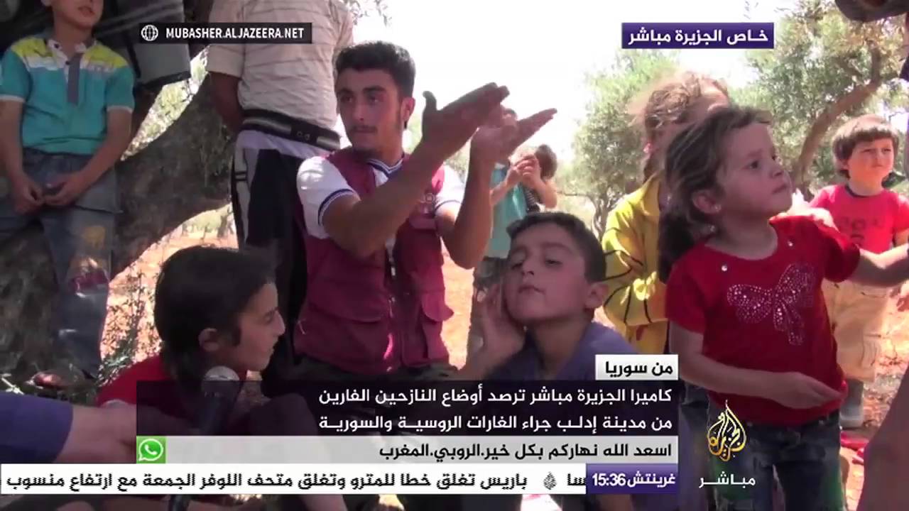 الجزيرة مباشر ترصد أوضاع النازحين الفارين من مدينة إدلب جراء الغارات الروسية والسورية