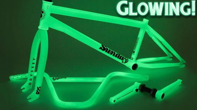 gt mountain bike kickstand