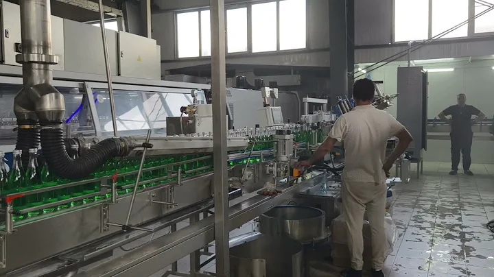 8,000BPH Glass Bottle Soft Drinks Carbonated CSD Beverage Production Line