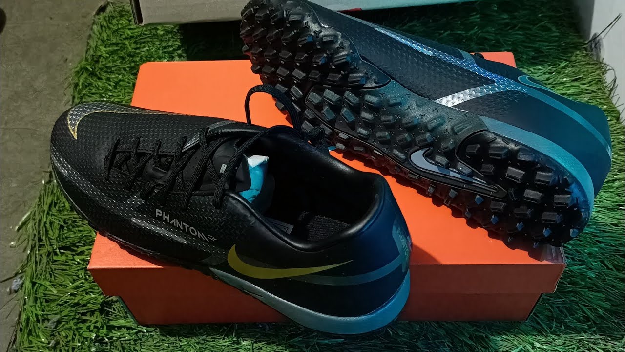 送料無料 新品 NIKE PHANTOM GT2 ACADEMY TF 28 Nike Phantom GT2 Academy TF 'Grey Light Blue Yellow' DC0803-054