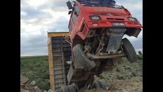 Download Damperlİ GÖtÜnÜn ÜstÜne Kalkmış Kamyon Damper Videoları Dump Lifting Hazard Tr Video MP3 Damperlİ GÖtÜnÜn ÜstÜne Kalkmış Kamyon Damper Videoları Dump Lifting Hazard Tr