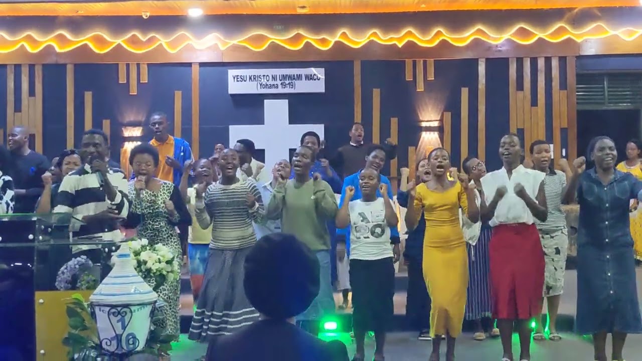 BANA NA KORARI YURUBYIRUKO MU CYAHAFI MU BIHE BYIZA BAGIRIYE MU IJORO RY'IMPINDUKA