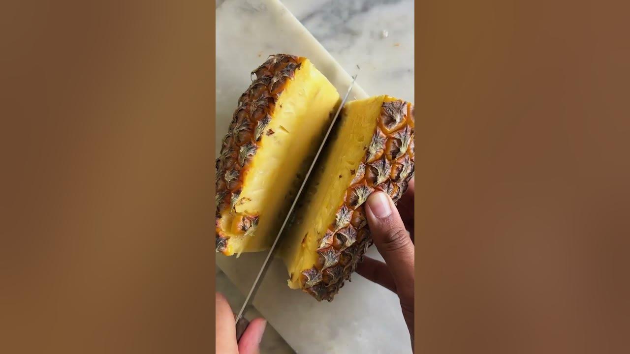 *EASIEST EVER* PINEAPPLE CUTTING HACK HOW TO CUT A PINEAPPLE QUICKLY