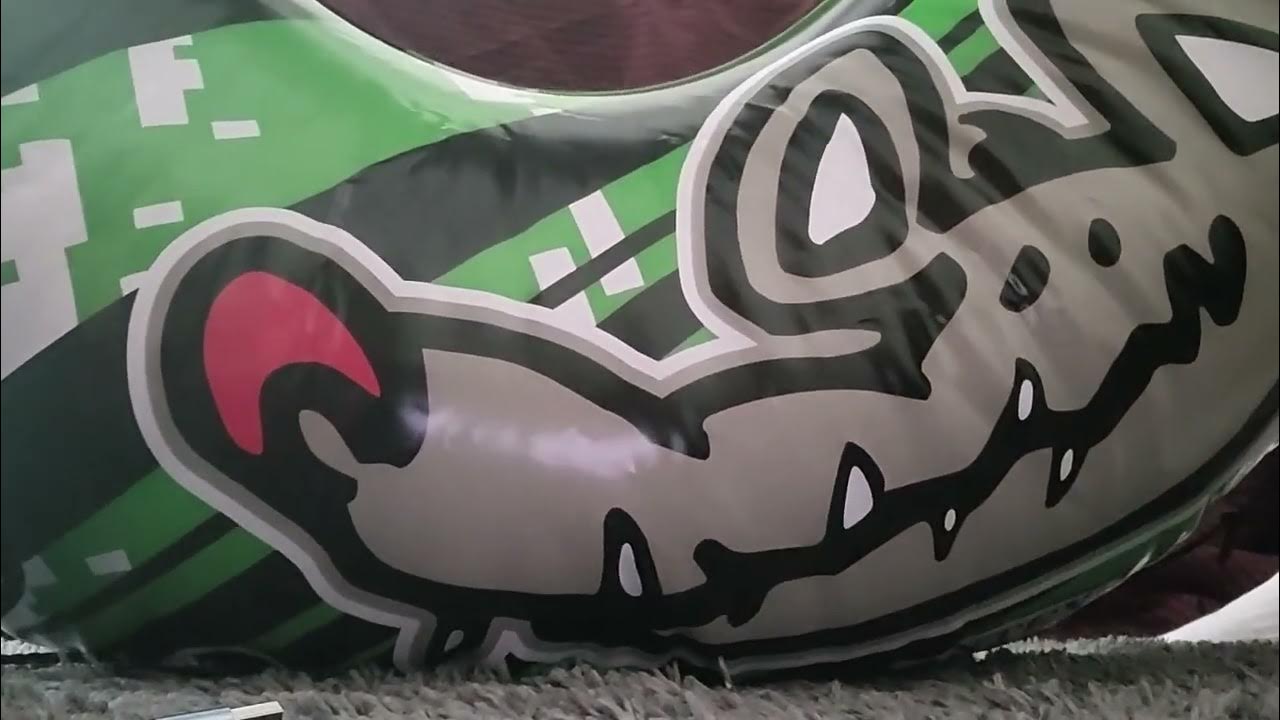 deflating the summer pool toys YouTube