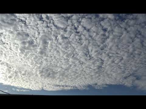 早朝の 巻積雲 ちぎれ雲 の流れる様子 24分 Youtube