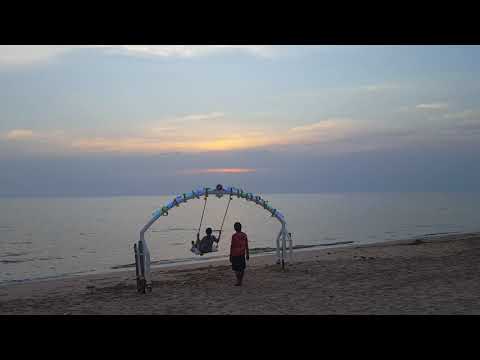 Romantic moment @ Saint Tropez Beach Resort Chanthaburi