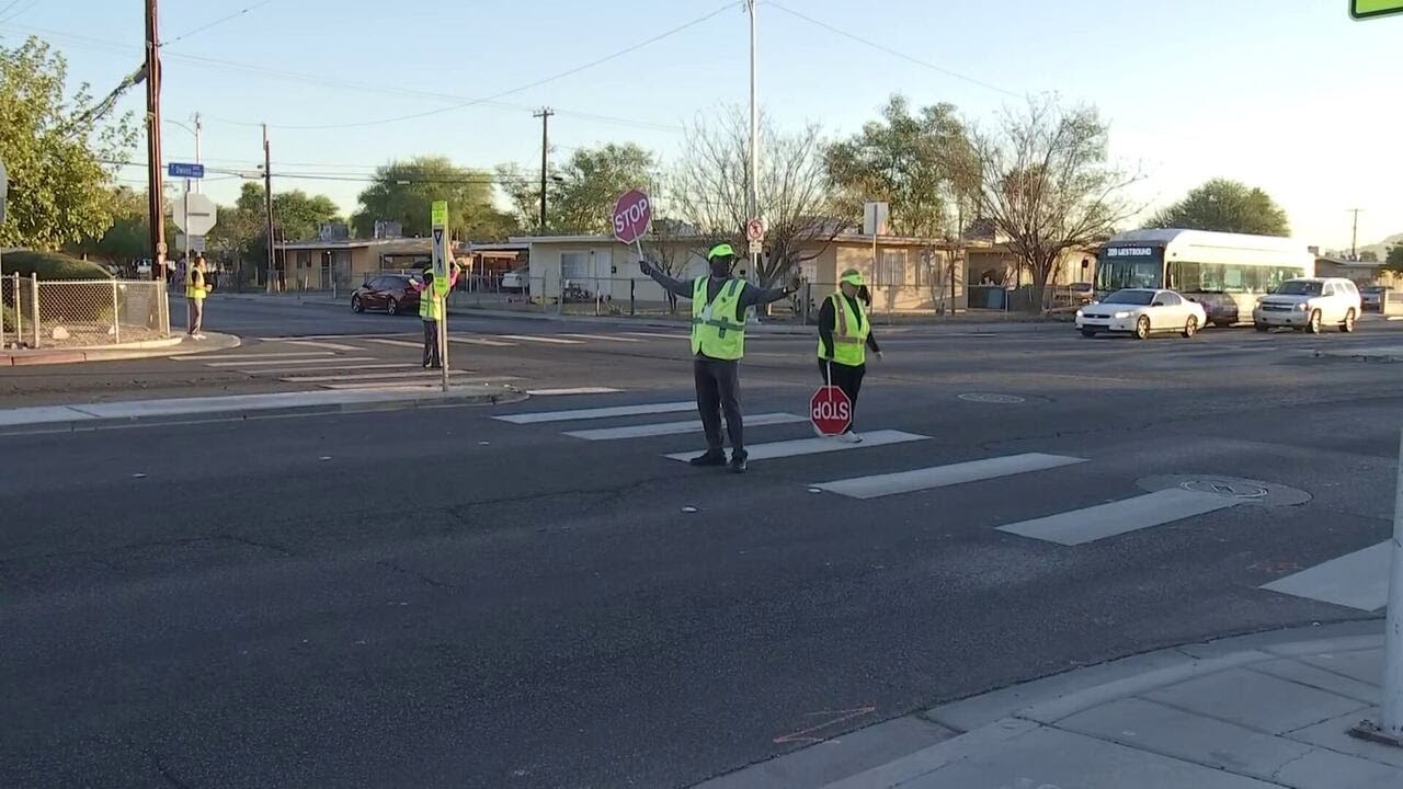 North Las Vegas adds crossing guards at intersection where 12-year-old was killed