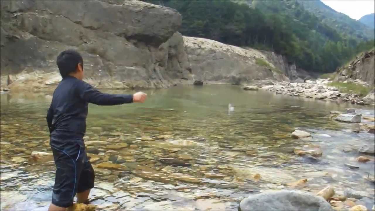 川遊び 水切り 石切り Youtube
