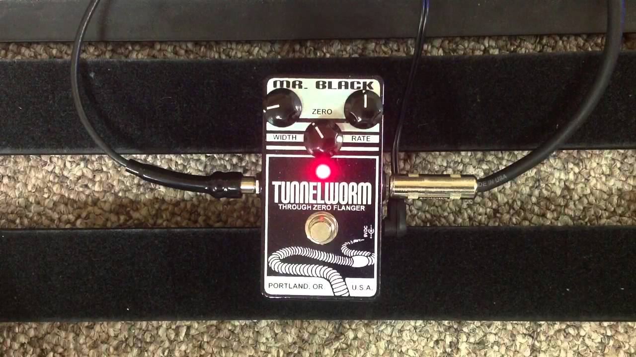 TunnelWorm Throwback Special エフェクター TunnelWorm Throwback Special エフェクター Mr. Black Tunnelworm