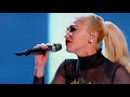 Gwen Stefani & Blake Shelton - You make it feel like Christmas