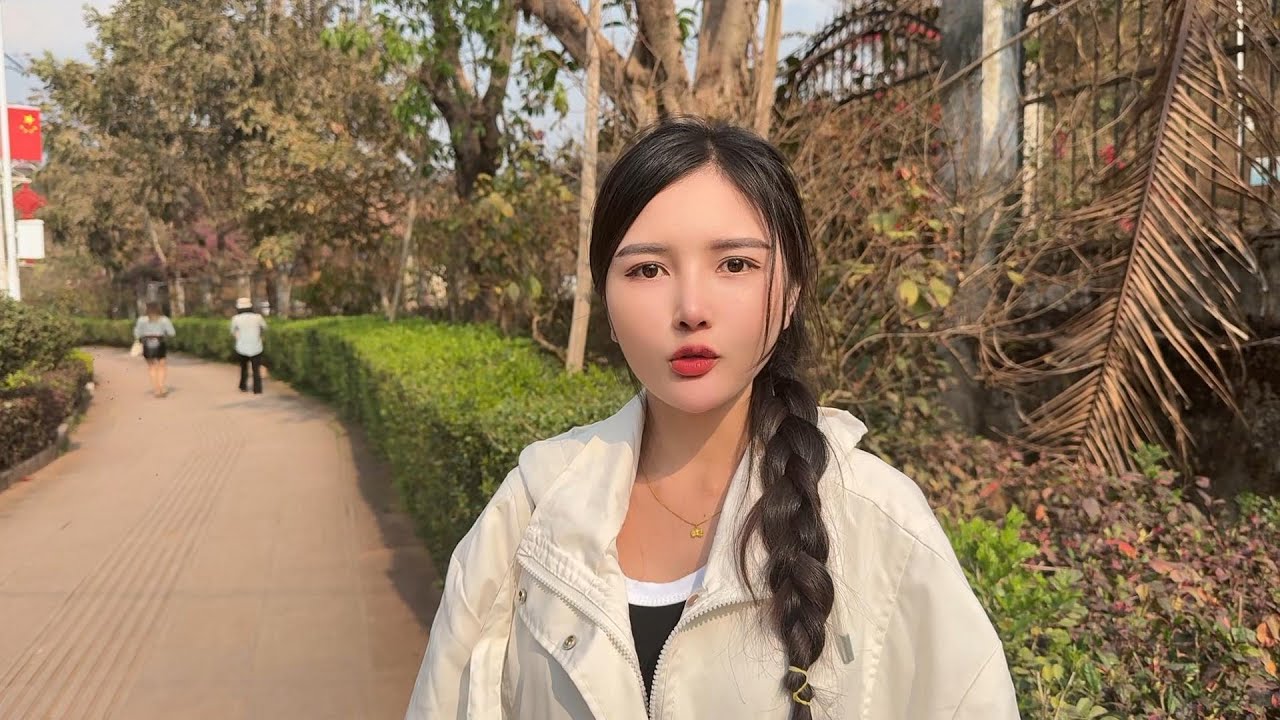 与老挝媳妇吵了一年，新的一年带她出来旅游一趟 #老挝媳妇 #老挝