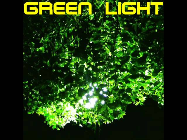 the headlights - green light adlı videoyu YouTube'da izle the headlights - green light adlı videoyu YouTube'da izle