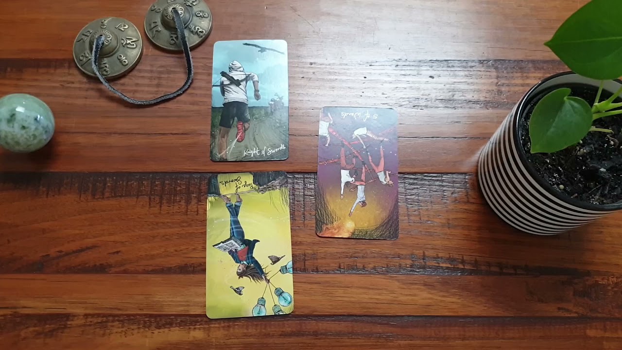 Three card tarot spread using Light seers 🔮