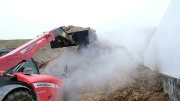 General Purpose Rata Telehandler Bucket at Pig Farm