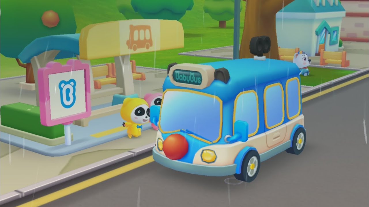 Малыш-автобус отправляется в весёлое приключение под дождём.