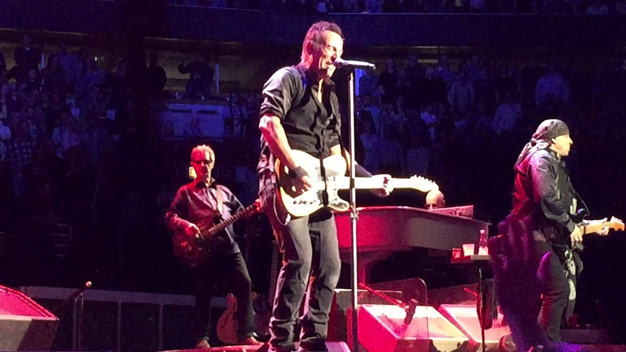 Bruce Springsteen Chicago 01/19/2016, Thunder Road YouTube