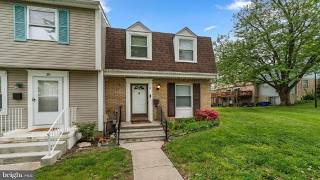 12 COATS BRIDGE Place, FREDERICK, MD Presented by Lloidy Guevara.